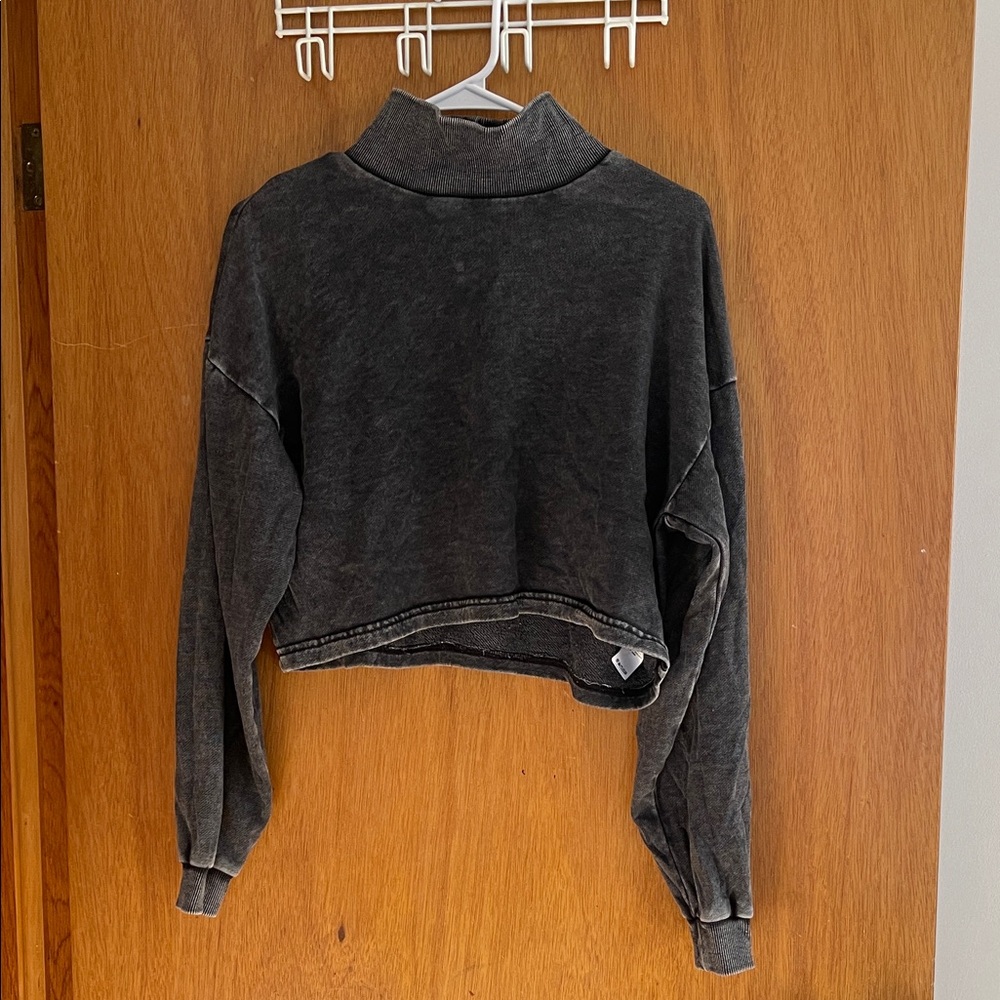 Garage Black Crop Top